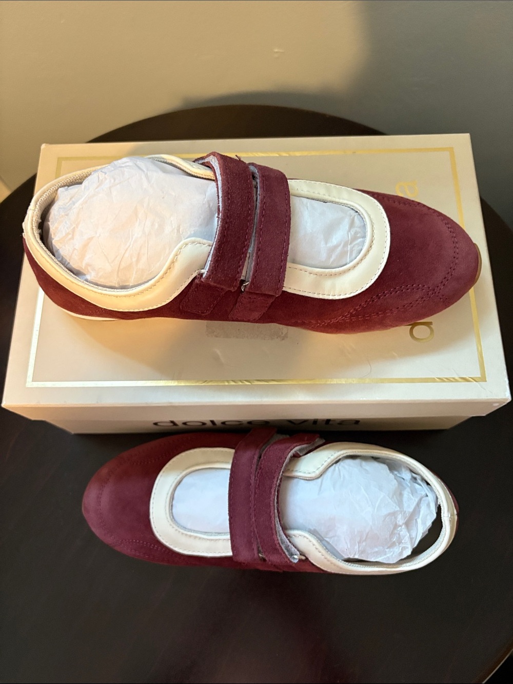 NW BOX - Dolce Vita Burgundy & Cream Suede Velcro Sneakers - Size 8 fit like 7.5 - Picture 5 of 7
